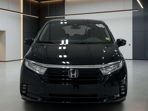 Used 2023 Honda Odyssey Elite image 4
