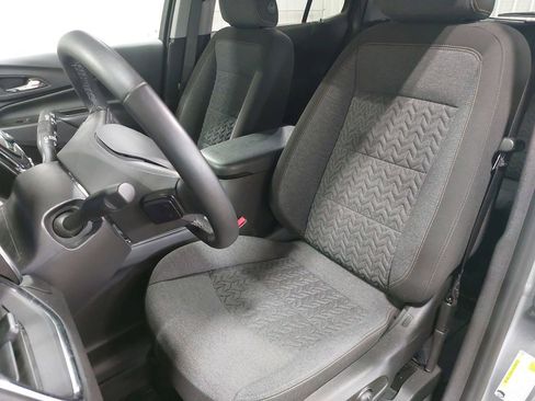 Used 2024 Chevrolet Equinox LT AWD/4WD image 15