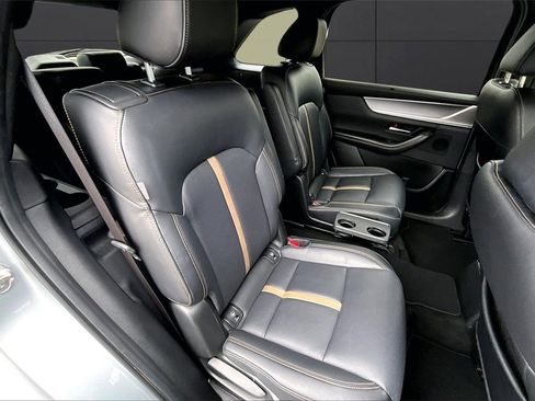 Certified 2025 MAZDA CX-90 3.3 Turbo w/ Premium Plus Pkg image 24