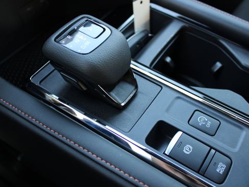 Certified 2024 Nissan Pathfinder Rock Creek image 20