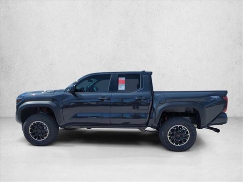 Certified 2026 Toyota Tacoma TRD Off-Road AWD/4WD image 8