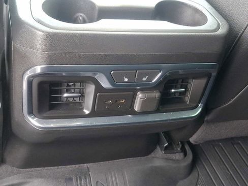 Used 2021 GMC Sierra 2500 Denali w/ Denali Ultimate Package AWD/4WD image 11