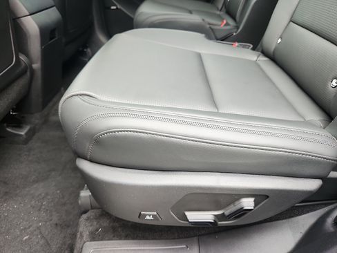 Certified 2025 Hyundai Santa Fe Calligraphy AWD/4WD image 27