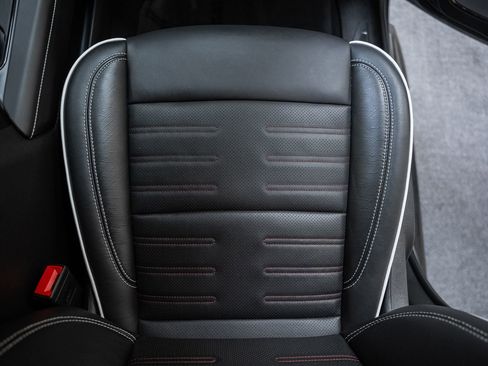 Used 2023 GMC Sierra 1500 AT4X image 40