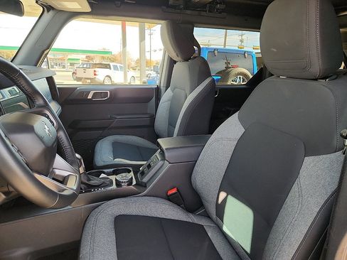 Used 2025 Ford Bronco Big Bend image 7