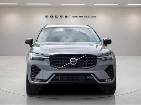 Used 2025 Volvo XC60 B5 Ultra w/ Protection Package Premier AWD/4WD image 6