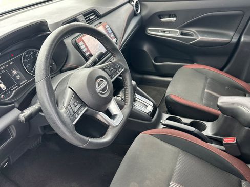 Certified 2024 Nissan Versa SR FWD image 10