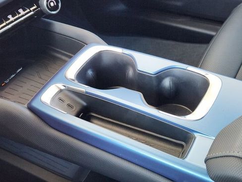 New 2026 Chevrolet Equinox EV LT image 47