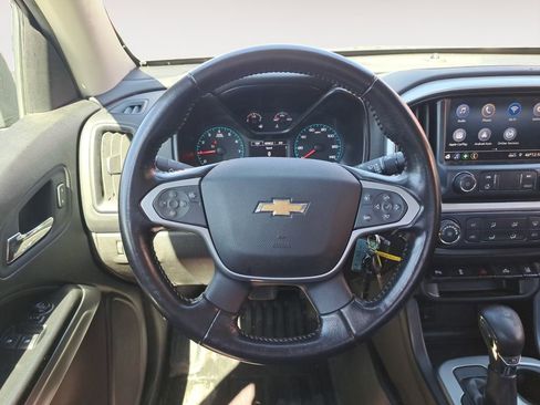 Used 2022 Chevrolet Colorado LT w/ Fleet Safety Package RWD image 12