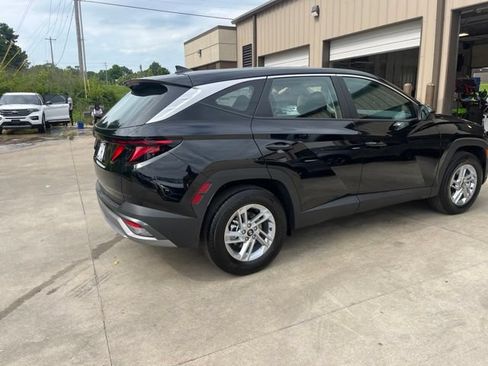New 2026 Hyundai Tucson SE FWD image 3