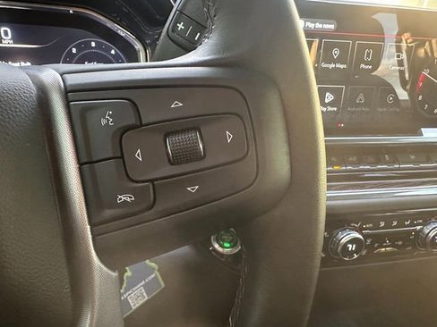 Used 2024 GMC Sierra 1500 SLE w/ Preferred Package image 32