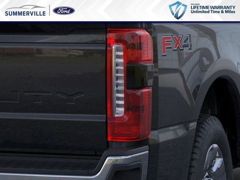 New 2026 Ford F250 Lariat w/ Lariat Premium Package image 23