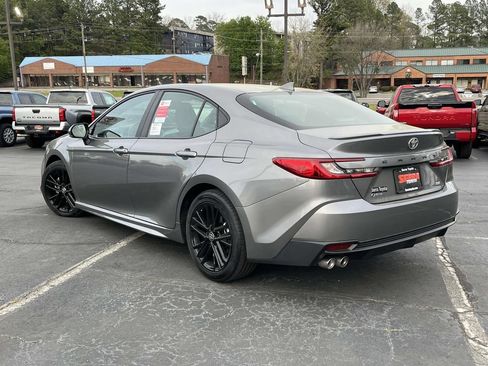 New 2025 Toyota Camry SE FWD image 4