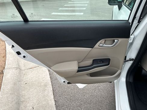 Used 2015 Honda Civic SE image 29