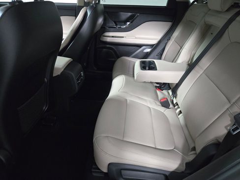 New 2026 Lincoln Corsair Premiere image 10