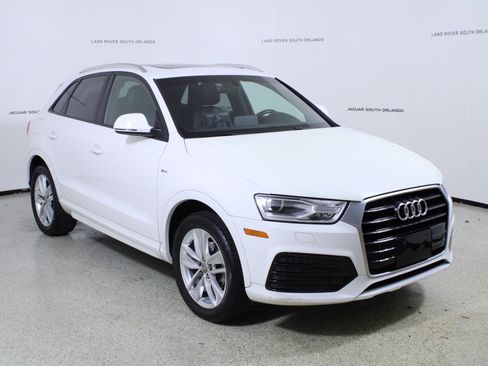 Used 2018 Audi Q3 2.0T Premium image 3
