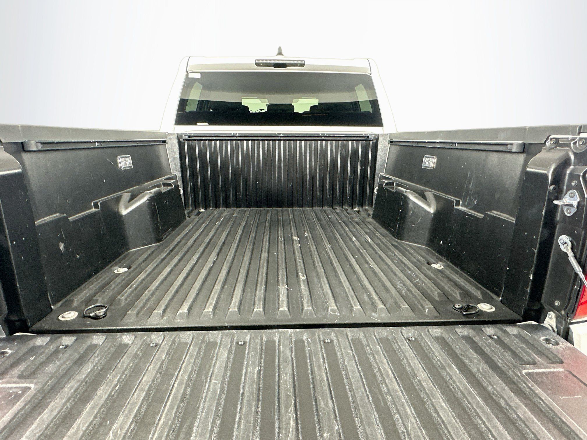 Used 2024 Toyota Tacoma TRD Off-Road AWD/4WD image 28