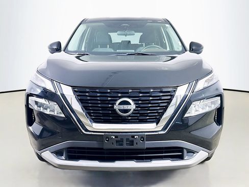 Used 2022 Nissan Rogue SV AWD/4WD image 2
