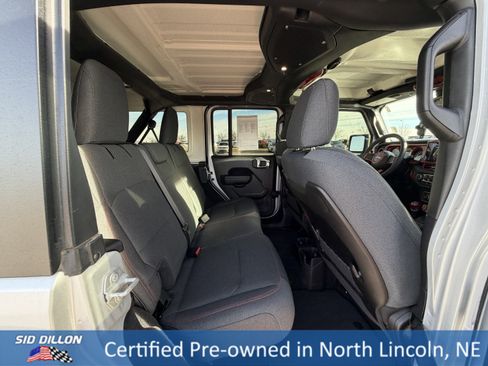 Used 2024 Jeep Wrangler Unlimited Rubicon w/ XTREMEE 35" Tire Package image 24