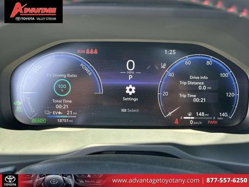Used 2023 Toyota RAV4 XSE w/ Weather Package AWD/4WD image 30