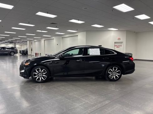 Used 2024 Chevrolet Malibu RS FWD image 4