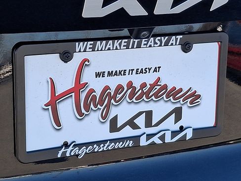 Used 2024 Kia Sorento S image 30