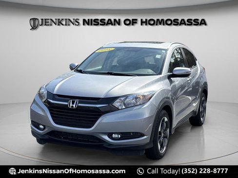 Used 2018 Honda HR-V EX-L image 11