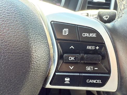 Used 2019 Hyundai Sonata SEL w/ Tech Package 02 FWD image 11