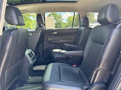 Used 2021 Volkswagen Atlas SEL R-Line AWD/4WD image 35