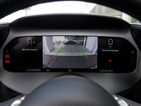 New 2026 McLaren 750S Performance image 38