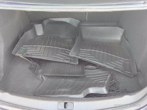 Used 2016 Buick Regal FWD image 17