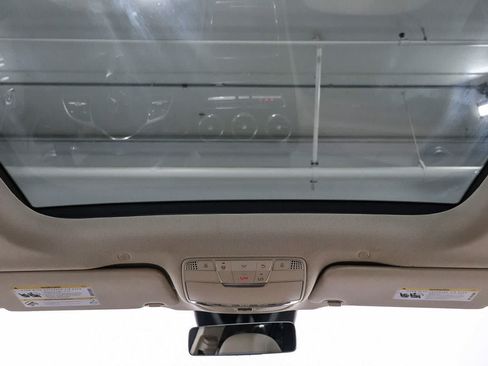 Certified 2022 Mercedes-Benz GLC 300 image 12
