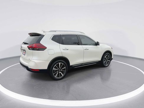 Used 2019 Nissan Rogue SL w/ Premium Package image 8