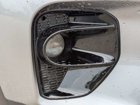 Certified 2024 Kia Seltos EX FWD image 11