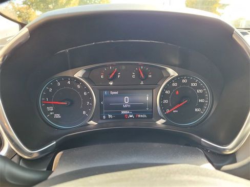 Used 2024 Chevrolet Equinox LT image 24