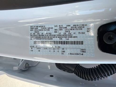 New 2026 Ford F250 Lariat image 34