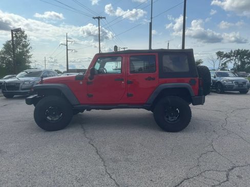 Used 2015 Jeep Wrangler Unlimited Sport w/ Quick Order Package 24S AWD/4WD image 8