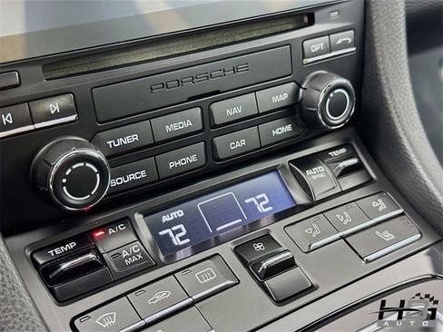 Used 2019 Porsche 911 Carrera image 13