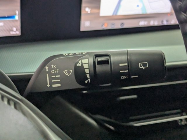 Used 2025 Nissan Murano SL w/ Cargo Package AWD/4WD image 21