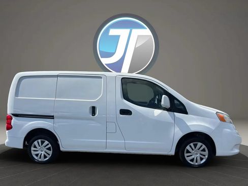 Used 2020 Nissan NV200 SV w/ Back Door Glass Package FWD image 22