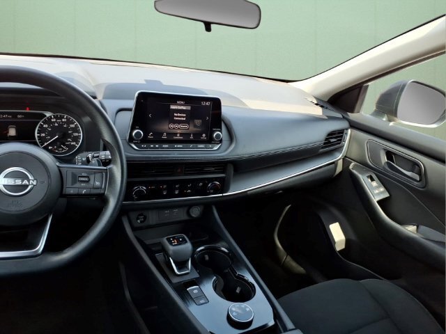 Used 2024 Nissan Rogue S AWD/4WD image 19
