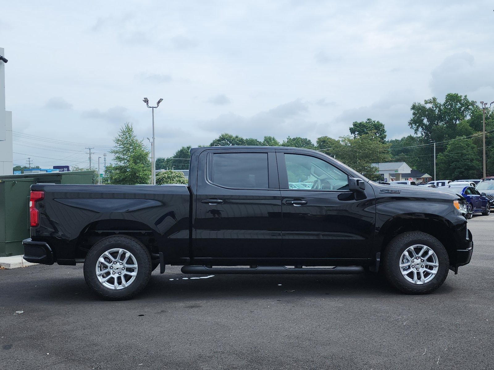 New 2026 Chevrolet Silverado 1500 RST w/ Z71 Off-Road Package AWD/4WD image 6
