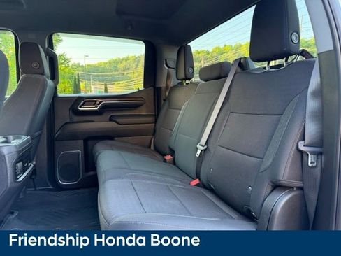 Used 2024 Chevrolet Silverado 1500 LT Trail Boss AWD/4WD image 34