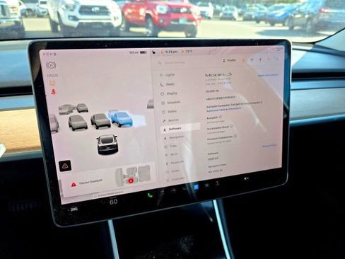 Used 2018 Tesla Model 3 Long Range AWD/4WD image 2