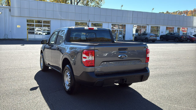 Used 2023 Ford Maverick XL FWD image 4
