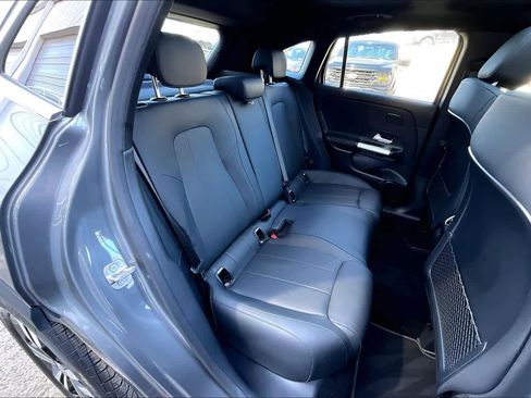 Used 2025 Mercedes-Benz GLA 250 image 22