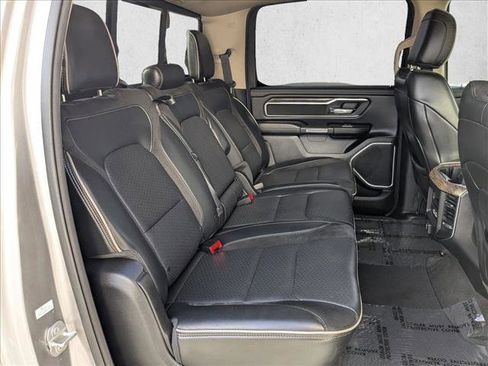 Used 2019 RAM 1500 Laramie RWD image 19