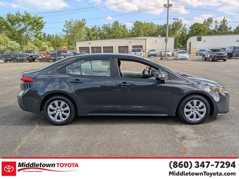 Certified 2023 Toyota Corolla LE FWD image 2