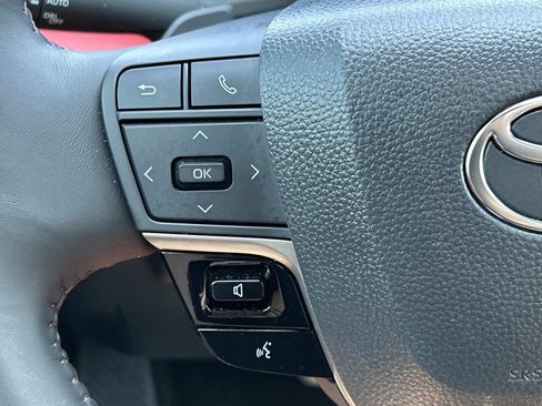 Used 2026 Toyota Camry XSE FWD image 29