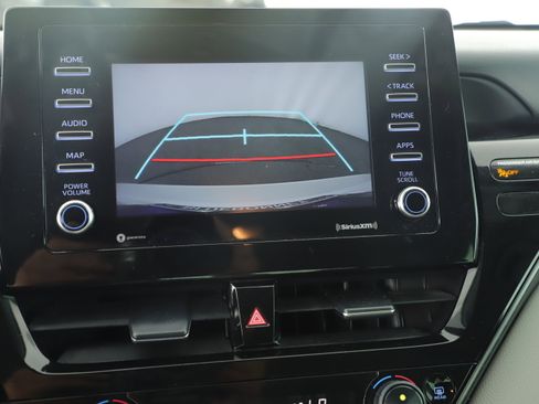 Used 2022 Toyota Camry LE FWD image 12